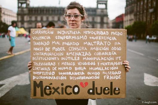 Una imagen y un cartel...