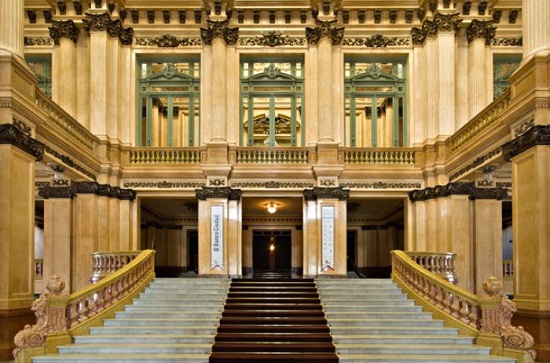 TEATRO COLON